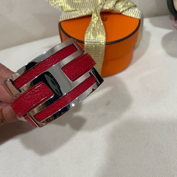 Hermes Jewelry - ❤️❤️Hermès Double Tour Bracelet